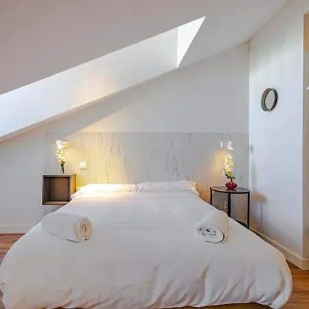 Edificio 13 By Plaza Mayor Apartment