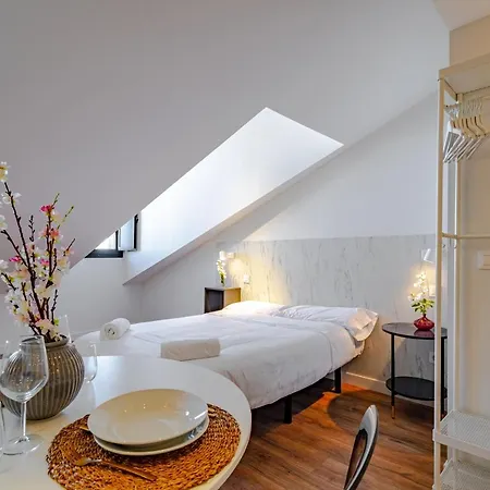 Edificio 13 By Plaza Mayor Apartment