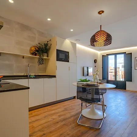 Edificio 13 By Plaza Mayor Apartment *