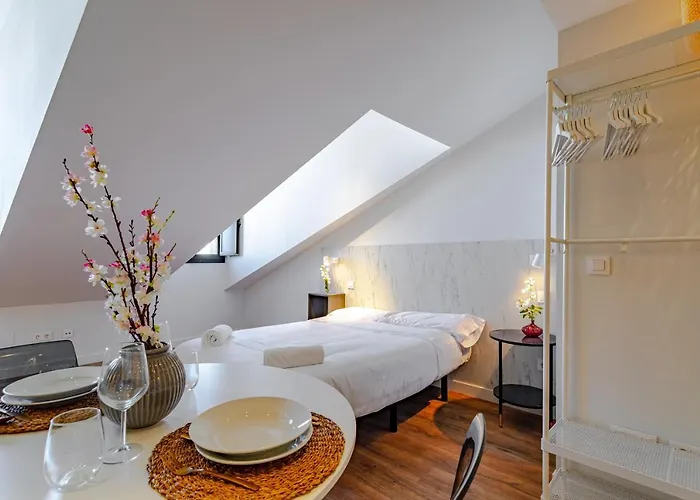 Edificio 13 By Plaza Mayor Apartamento