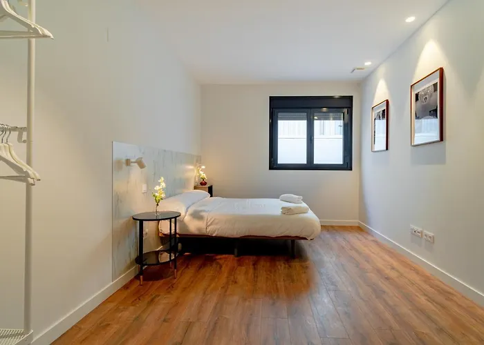 Edificio 13 By Plaza Mayor *