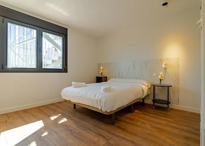 Edificio 13 By Plaza Mayor Apartamento