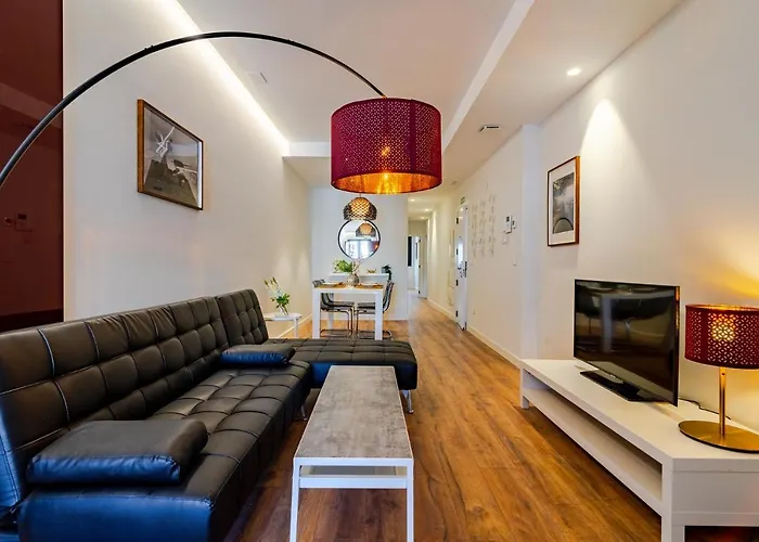 Edificio 13 By Plaza Mayor Apartamento *